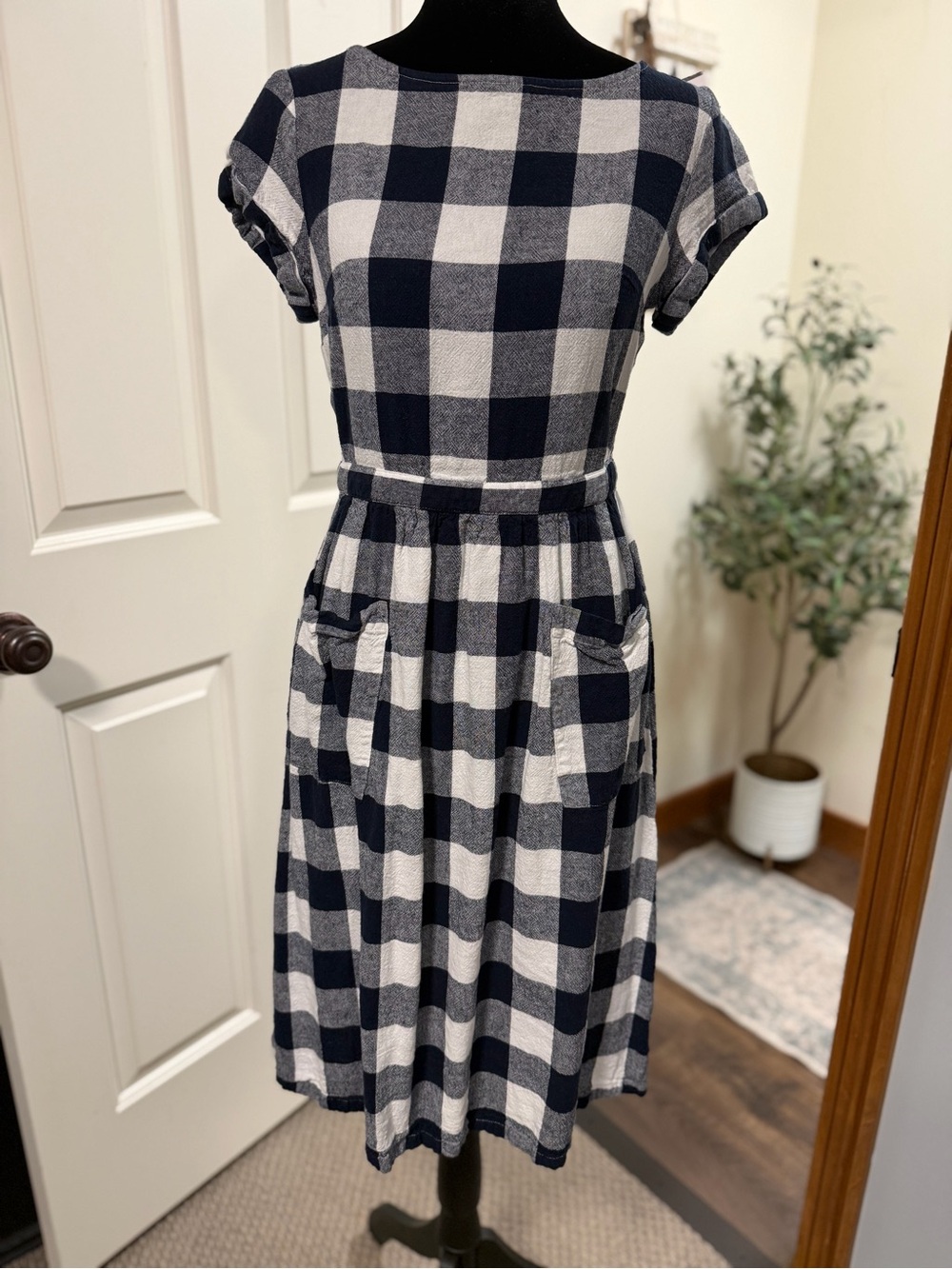 LOFT XS Petite Navy White Buffalo Plaid Fit & Flare Fall Dress